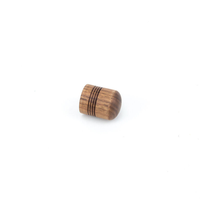 Upgrade your Profitec Go with this handcrafted American Walnut steam knob, designed for a seamless fit and enhanced grip. Durable, elegant, and easy to install.